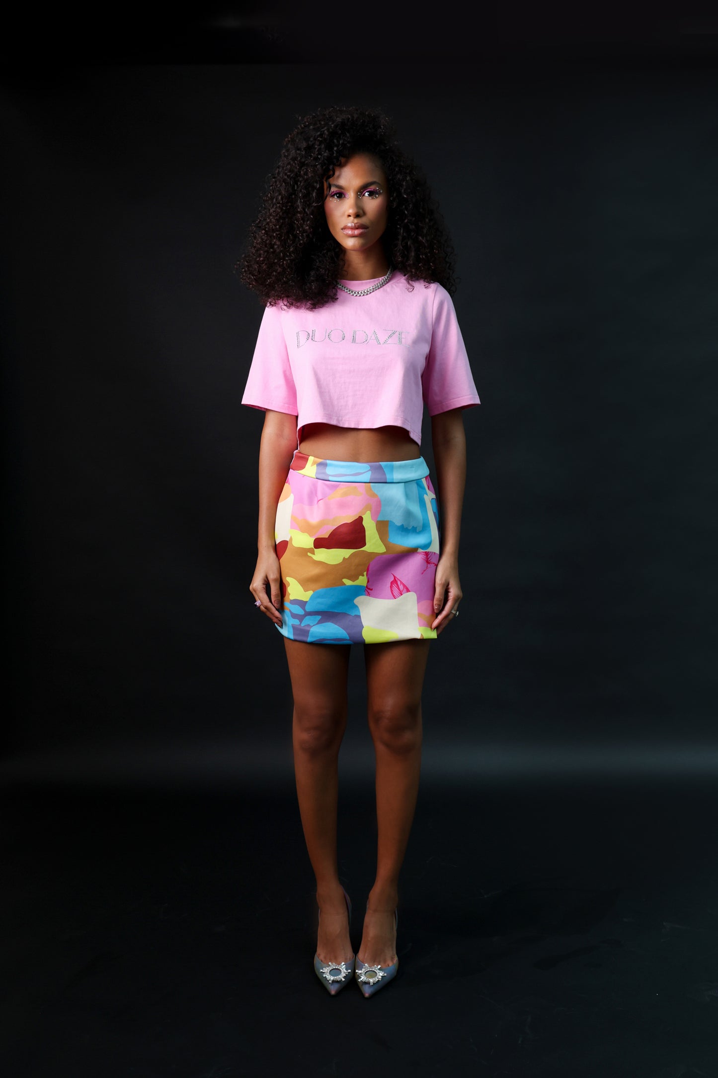 CANDY PINK DIAMANTE LOGO CROP T SHIRT